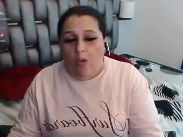 Kerly_doll  live sex cam