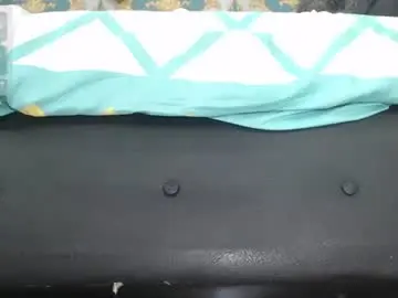 Kerly_doll  live sex cam