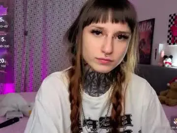 Lilith_poison  live sex cam