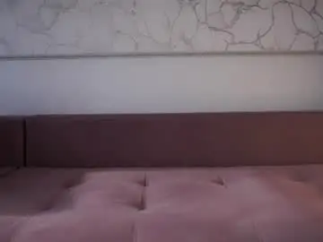 Lipswithsmileonthem  live sex cam