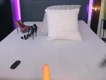 Luckystacyx  live sex cam