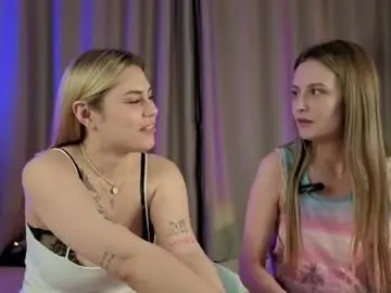 Momento_marie  live sex cam