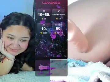 Nami_moon13  live sex cam