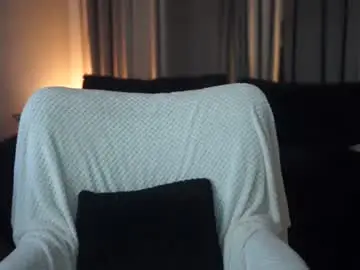 Notamericanpie23  live sex cam