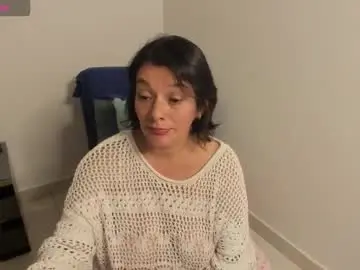 Nuit_rose  live sex cam