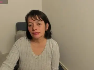 Nuit_rose  live sex cam