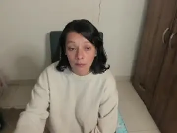 Nuit_rose  live sex cam