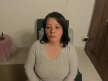 Nuit_rose  live sex cam