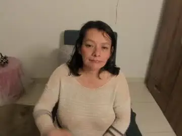 Nuit_rose  live sex cam