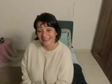Nuit_rose  live sex cam