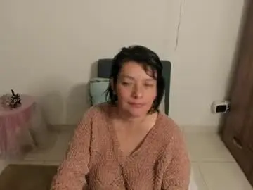 Nuit_rose  live sex cam