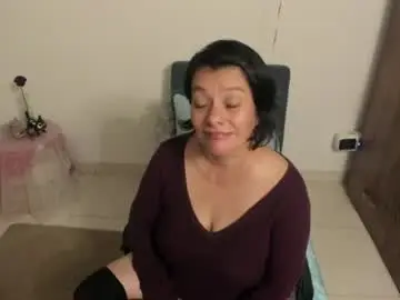 Nuit_rose  live sex cam