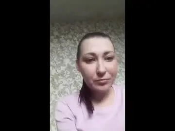 Peach_glow  live sex cam