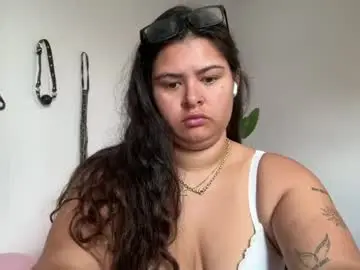 Peachyyym  live sex cam