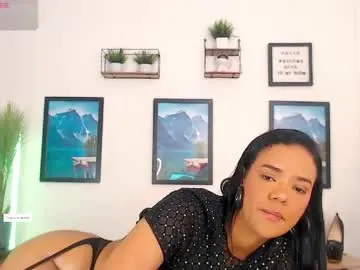 Regina1819  live sex cam