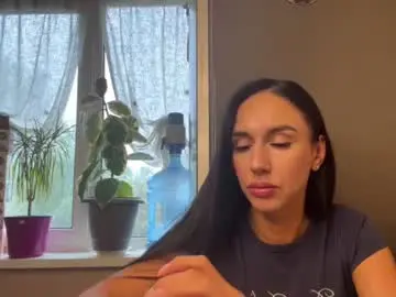 Rinaurea  live sex cam