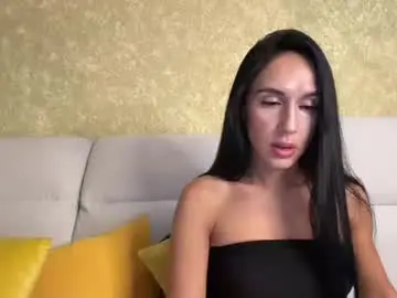 Rinaurea  live sex cam
