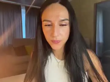 Rinaurea  live sex cam