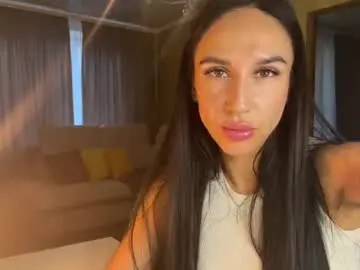 Rinaurea  live sex cam