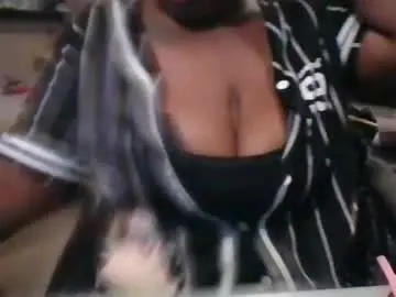 Southernthickness25  live sex cam