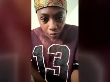 Thebaddest1_  live sex cam