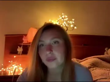Adelaidetretter  live sex cam