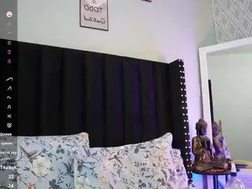 Colombia_mommy_  live sex cam