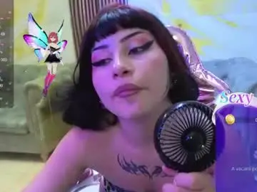Ela_boob_s  live sex cam