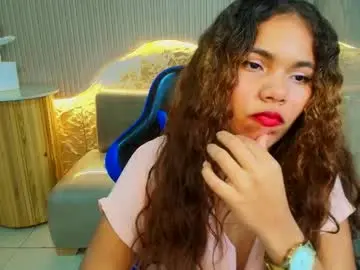 Lirianne_thorne_r  live sex cam