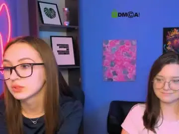 Maya_minxx  live sex cam