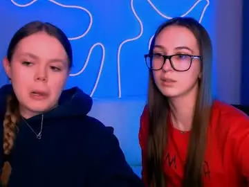 Maya_minxx  live sex cam