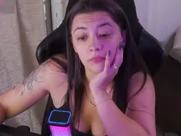 Milf_isa  live sex cam