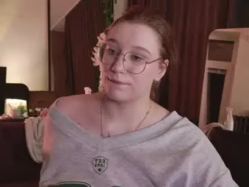 Morvelyn  live sex cam