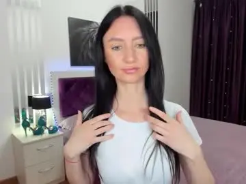 Nikalewis  live sex cam