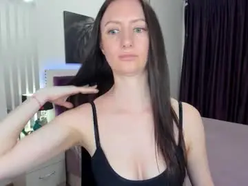 Nikalewis  live sex cam