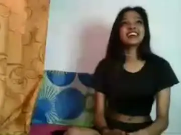 Nikkiblaze01  live sex cam