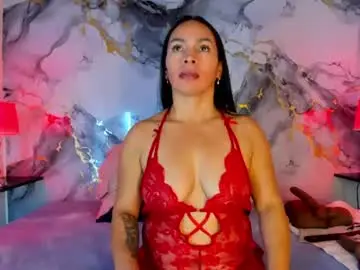 Sexymaduraluciana  live sex cam