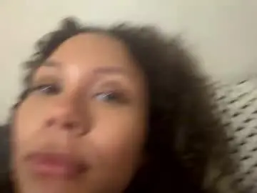 Sierrasayz  live sex cam