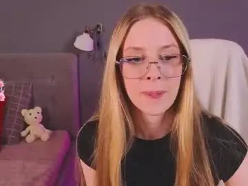 Soft_babe  live sex cam