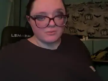 Tattedthicc  live sex cam