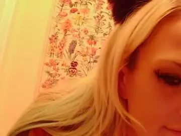 Tattoedbarbiexo  live sex cam