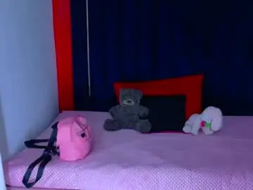 24isabella  live sex cam