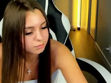 Ann_d1az  live sex cam