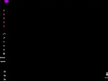 Baby_moon_18  live sex cam