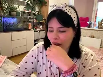 Sachikowitkop  live sex cam