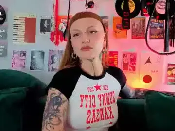 Sugarsoot  live sex cam