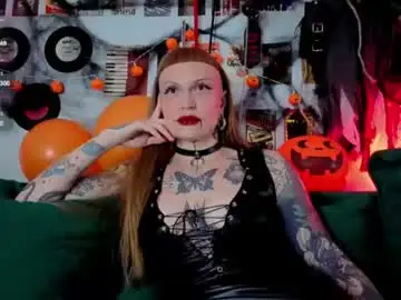 Sugarsoot  live sex cam