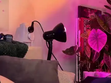 _ccrystaa_  live sex cam