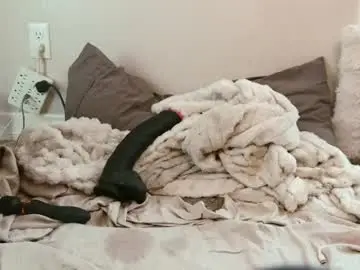 Autumn_warmth  live sex cam
