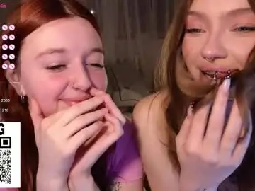 Baby_adele  live sex cam